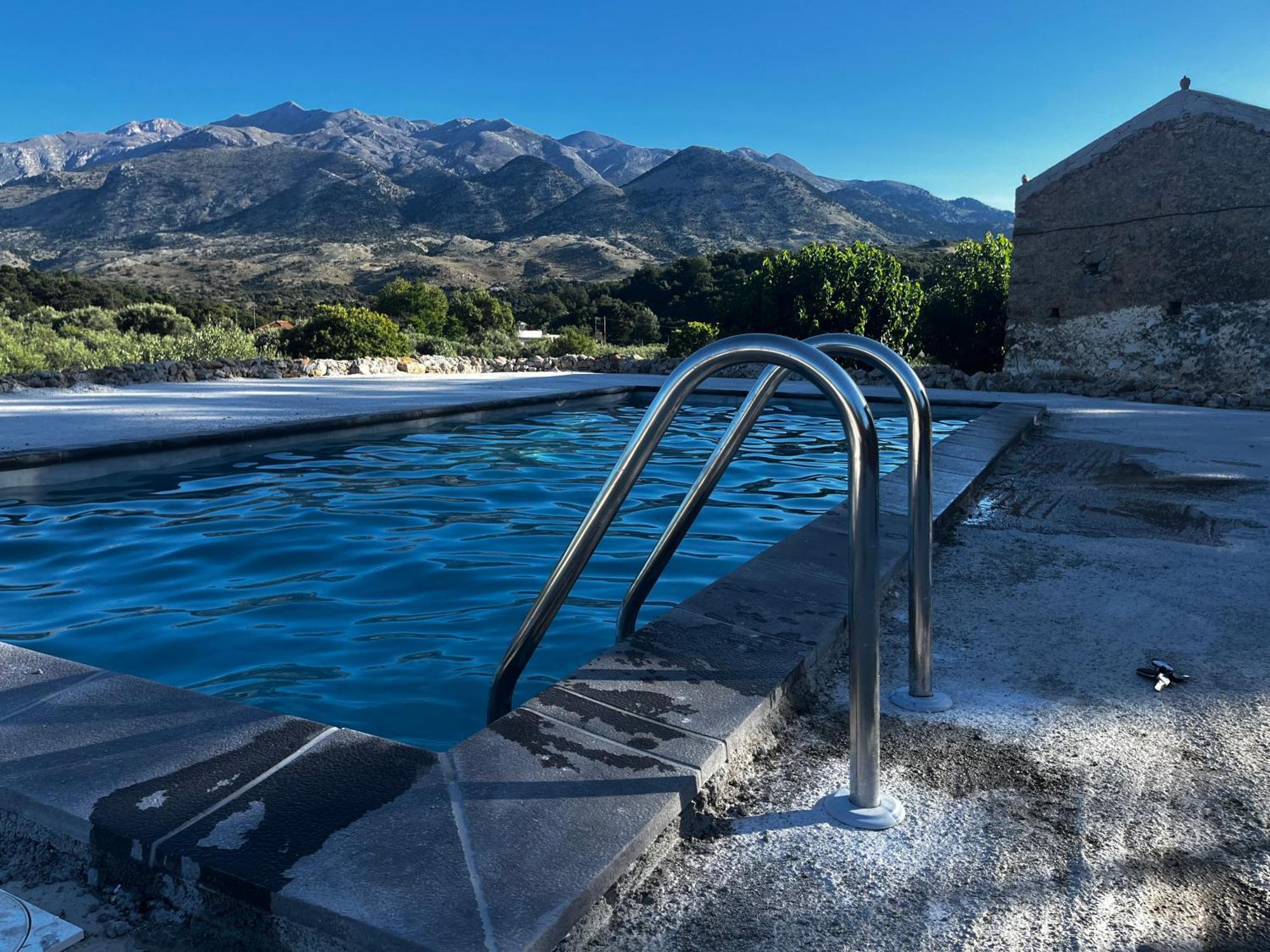 Pulchra Campis,Private Pool,Wifi,Parking Apartman Nerokouros Kültér fotó